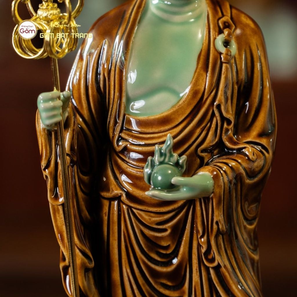 Tượng Địa Tạng Vương Bồ Tát Tích Trượng