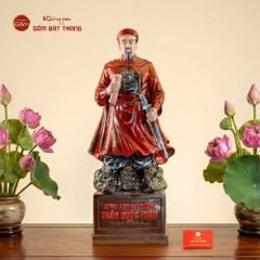 Tượng Đức Thánh Trần Hưng Đạo