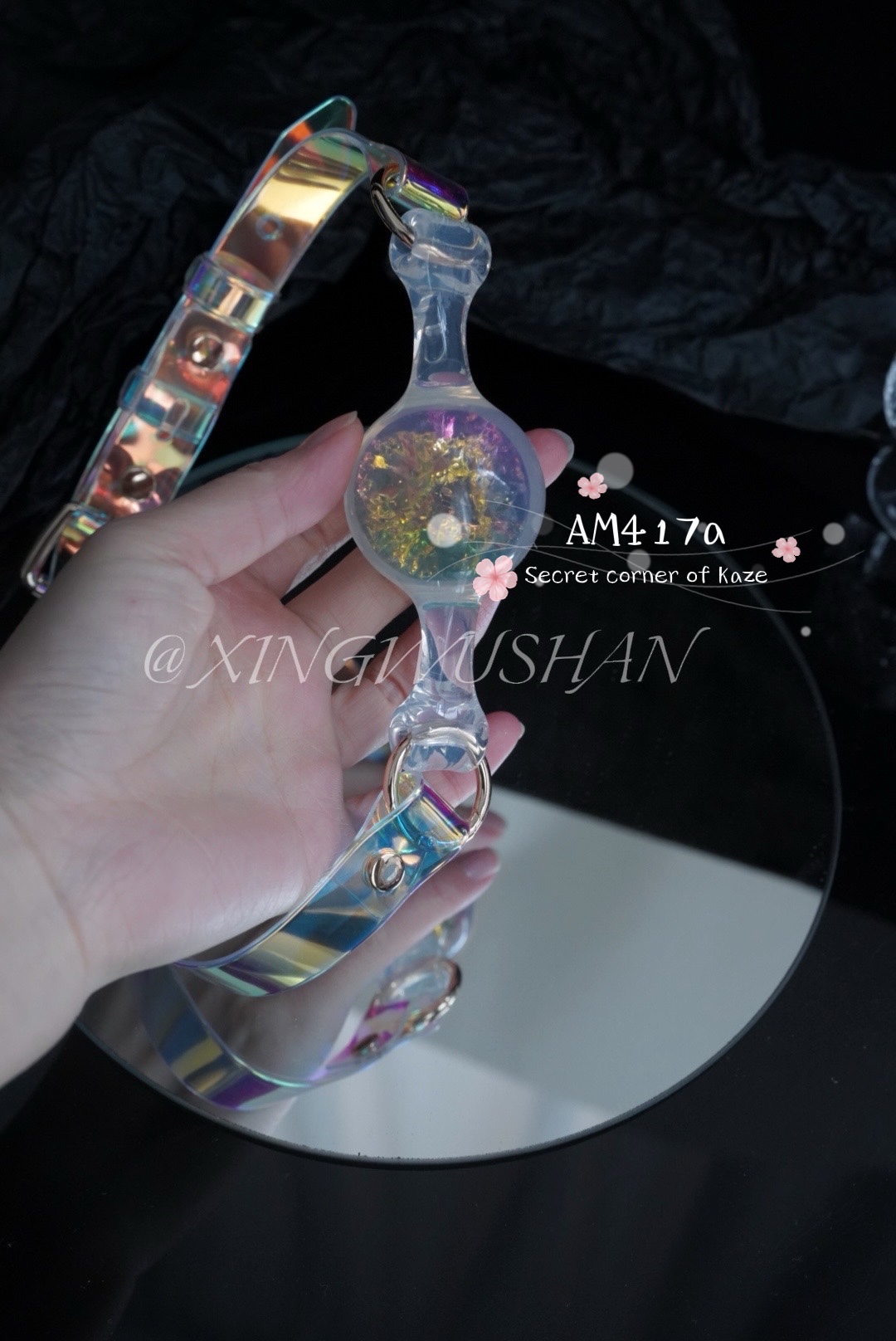 Hologram plug+gag AM417a