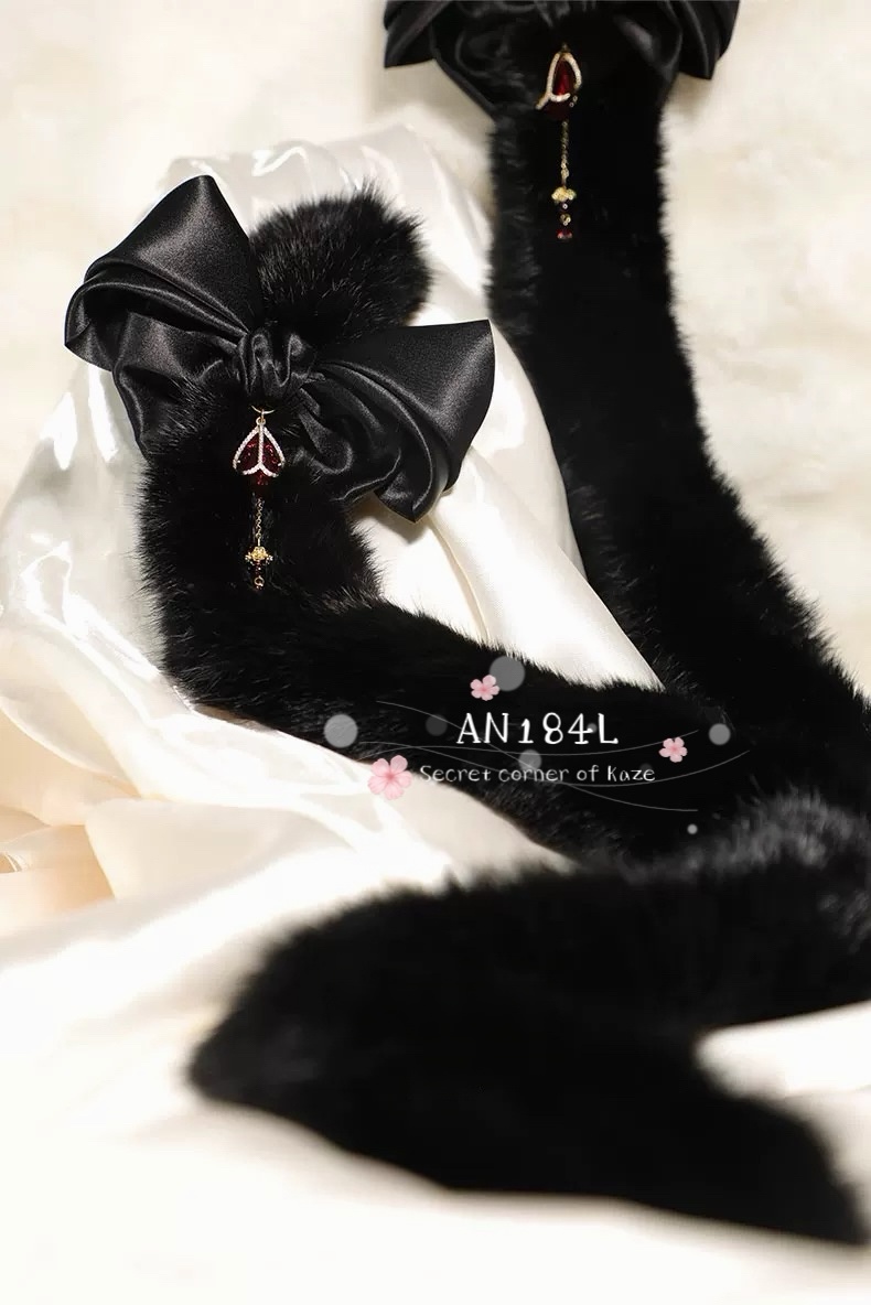 Plug mèo đen AN184L