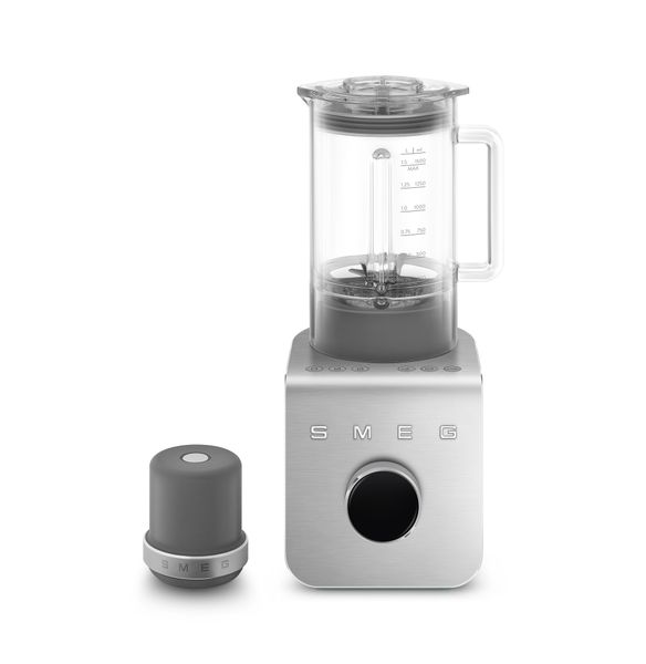 Máy xay sinh tố Smeg BLC02EGMEU - Smeg - Khả năng sáng tạo món ăn đa dạngMáy xay hiệu suất cao của Smeg mang đến vô số lự