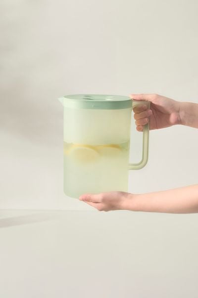  Bình nước có quai Yama 2,6 L 