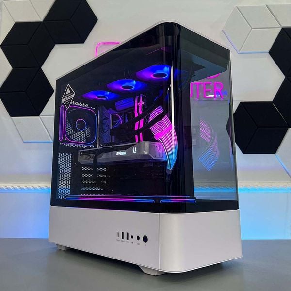 Core i5 14600KF/RTX 5070 12GB/Ram 32GB/NVME 512GB/B760M MSI Gaming Plus Wifi