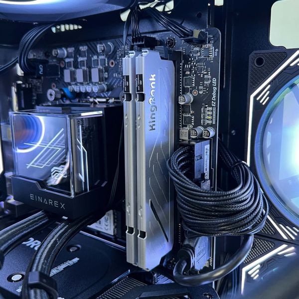 Core i5 14400F/RTX 5060Ti 8GB/RAM 32GB/NVME 512G/B760M-E