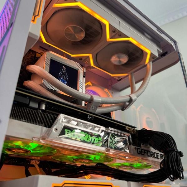 Ryzen 5 5500X3D/RTX 3070 8GB (2nd)/RAM 16GB/NVME 256GB/B450M Colorful