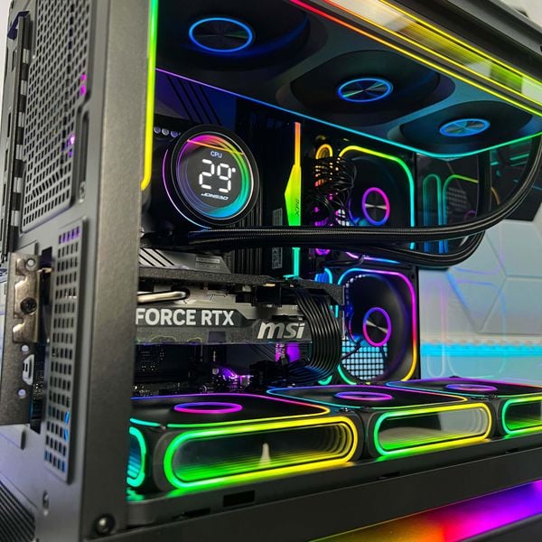 Core i5 14400F/RTX 5050 8GB/Ram 16GB/NVME 512GB/B760M Aorus Elite D4