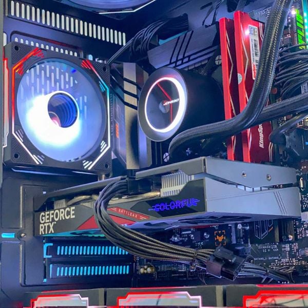 Core i5 14600KF/RTX 5060 8GB/Ram 32GB/NVME 512GB/MSI B760M