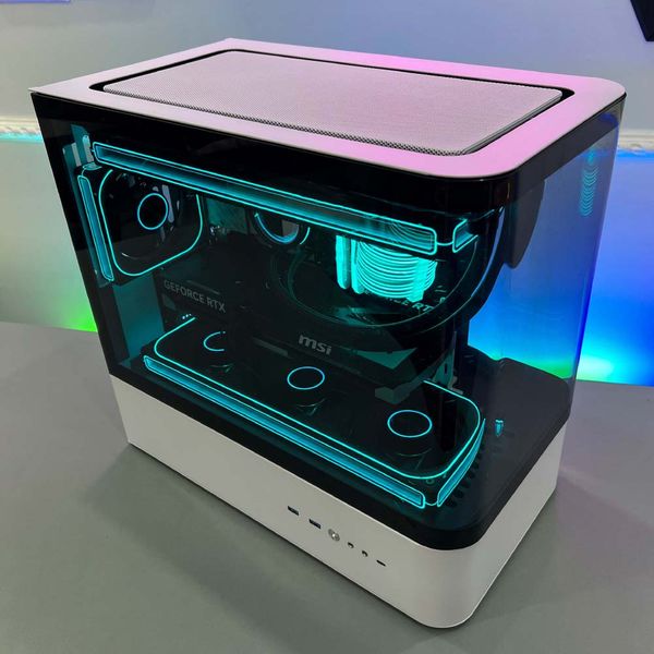 Core i5 14600KF/RTX 5060Ti 16GB 3X/Ram 32GB/NVME 1TB/B760M MSI Gaming Plus