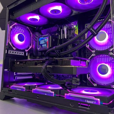 Core i5 14400F/RX 6700XT 12GB/RAM 32GB/NVME 256GB/B760M-E
