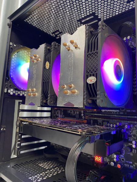 Dual XEON Intel E5-2696v3/RAM 64GB/GTX 1080 8GB/SSD 256GB/Huananzhi X99 – F8D