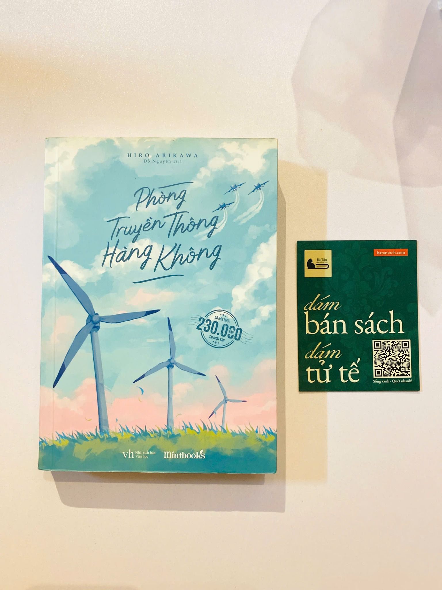  Phòng truyền thông hàng không - Hiro Arikawa 