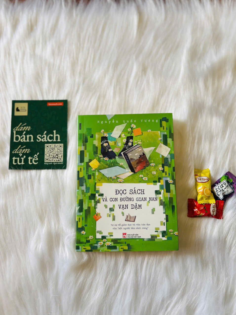  Đọc sách và con đường gian nan vạn dặm - Nguyễn Quốc Vương 