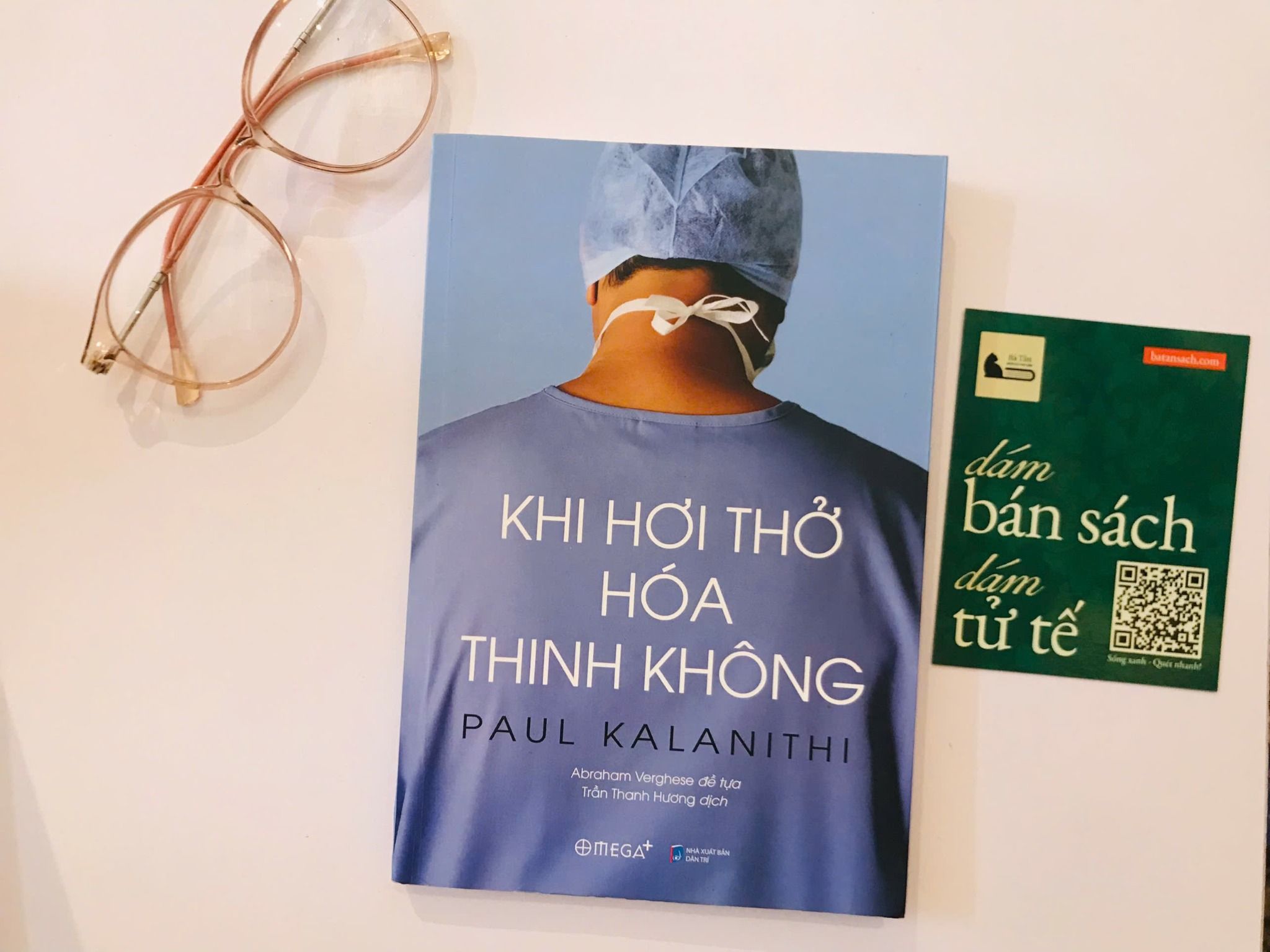  Khi hơi thở hoá thinh không - Paul Kalanithi 