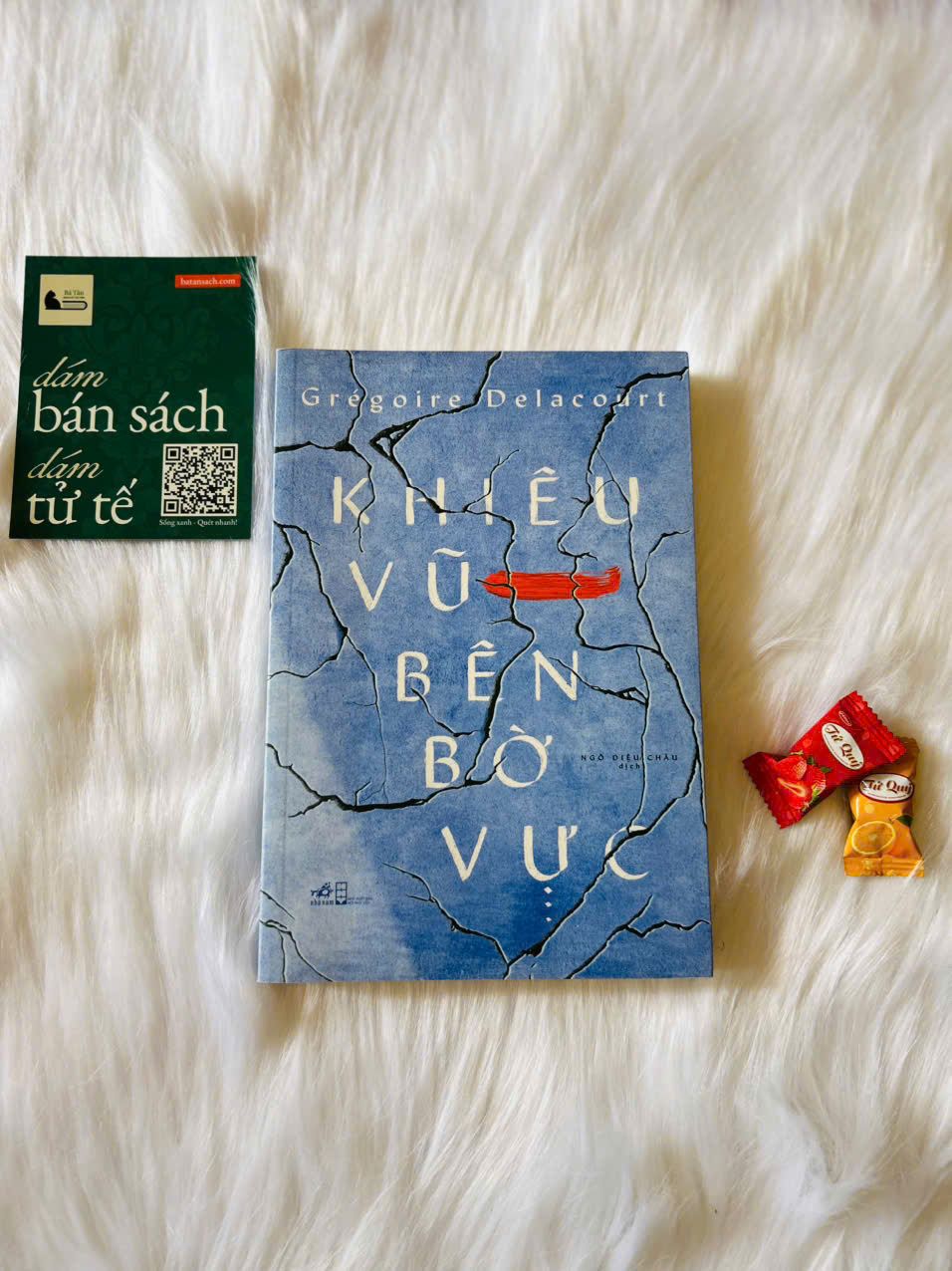  Khiêu vũ bên bờ vực - Grégoire Delacourt 