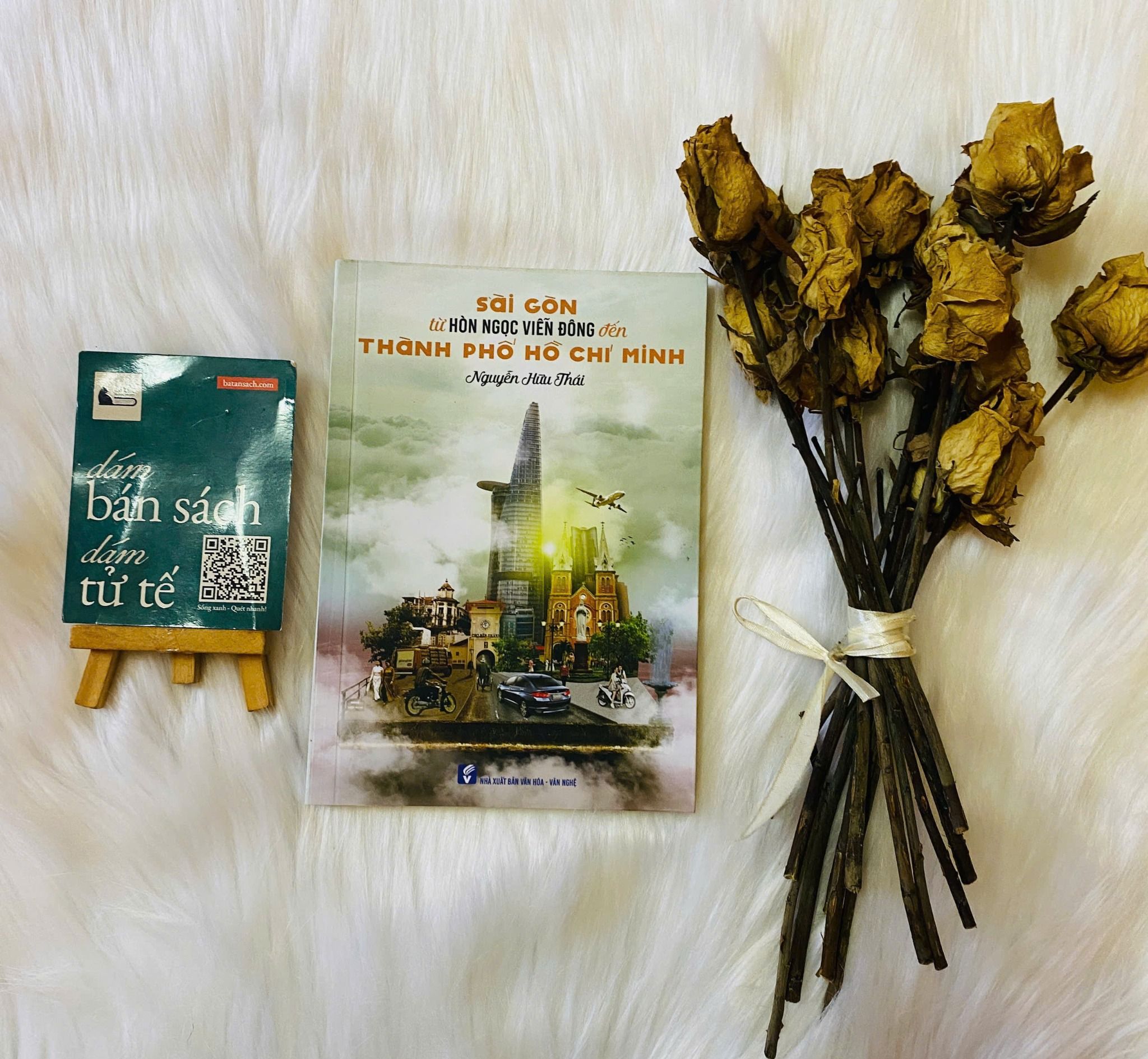  Sài Gòn từ hòn ngọc viễn đông đến Thành phố Hồ Chí Minh - Nguyễn Hữu Thái 