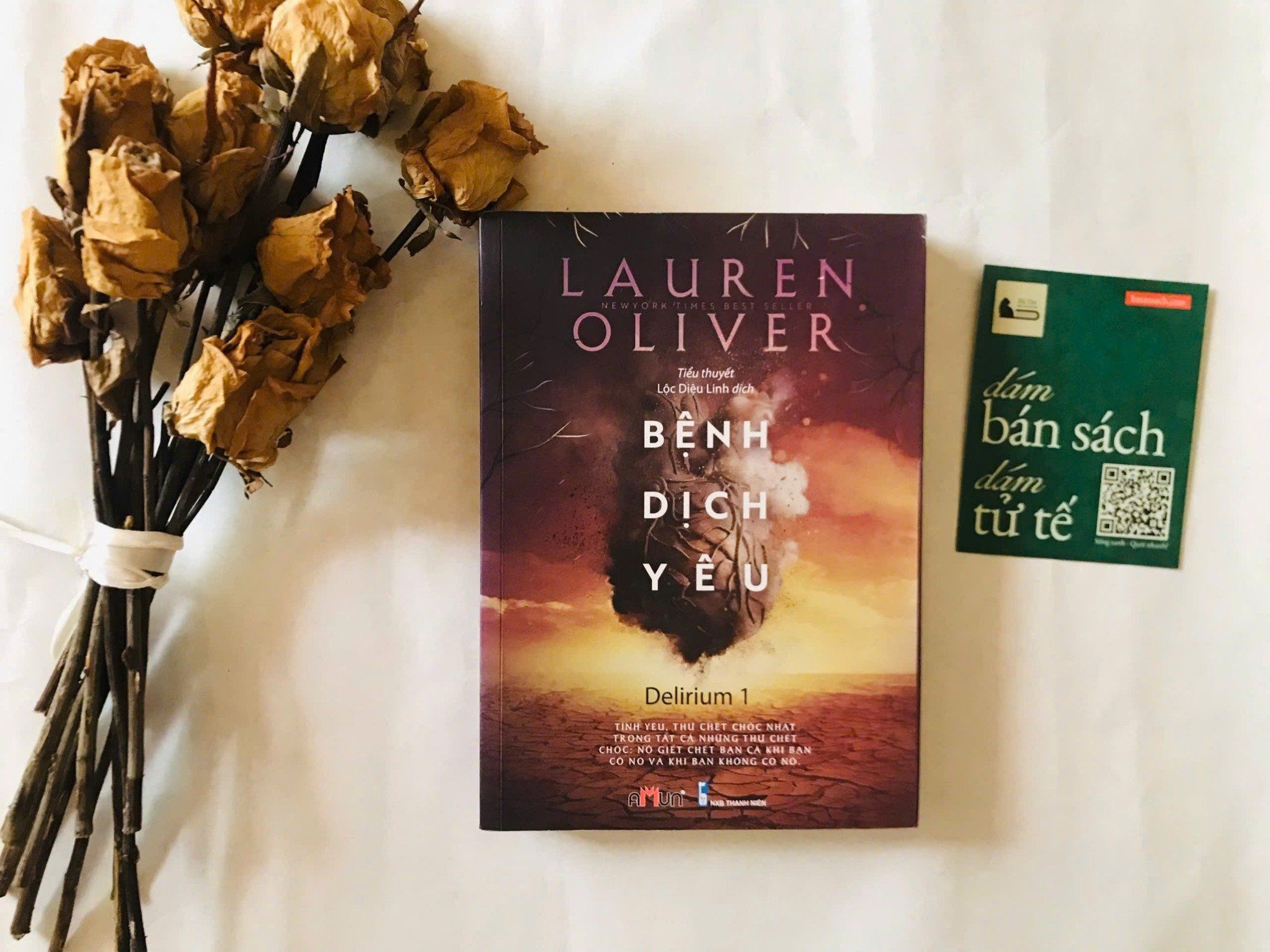  Bệnh dịch yêu - Lauren Oliver 