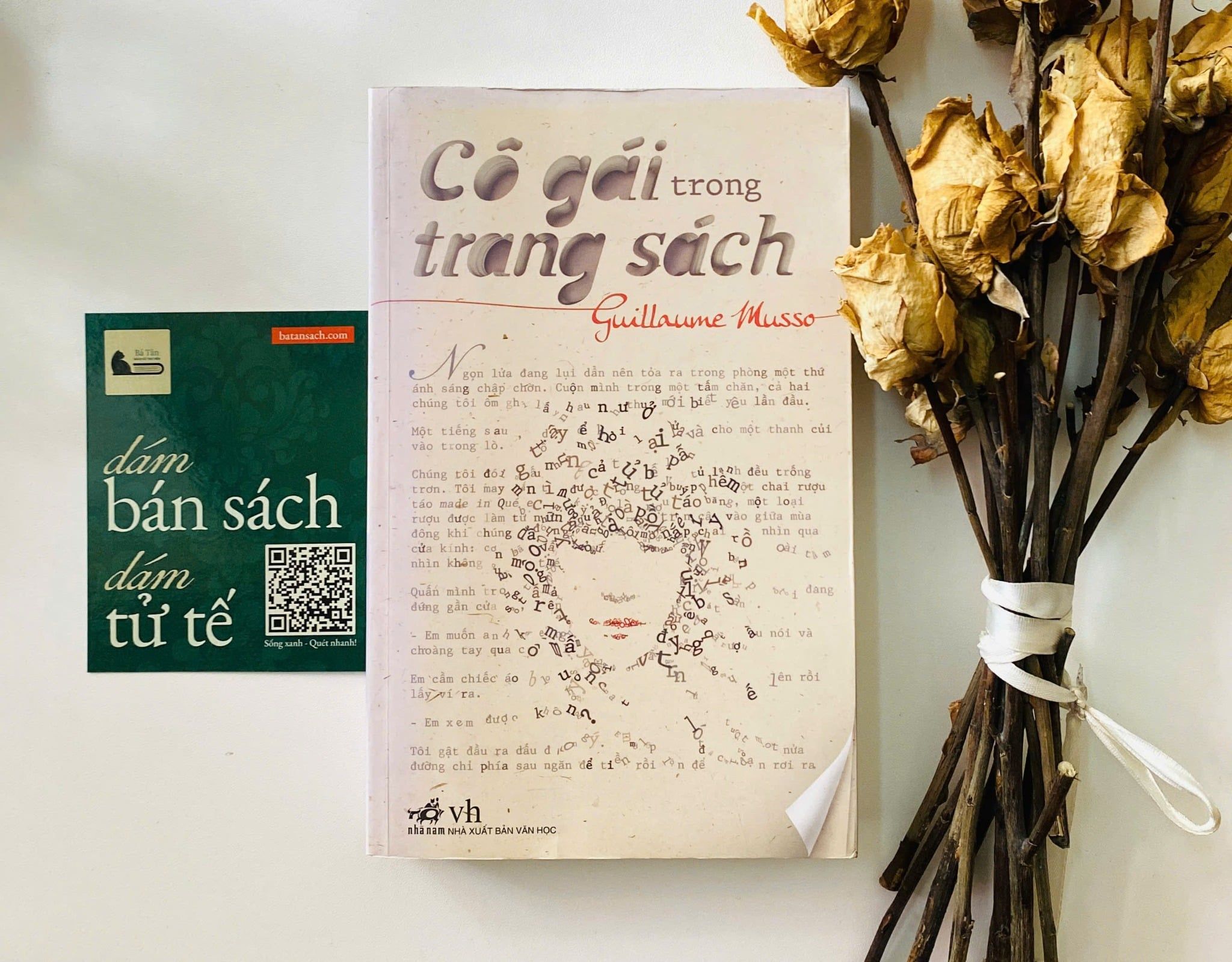  Cô gái trong trang sách - Guillaume Musso 