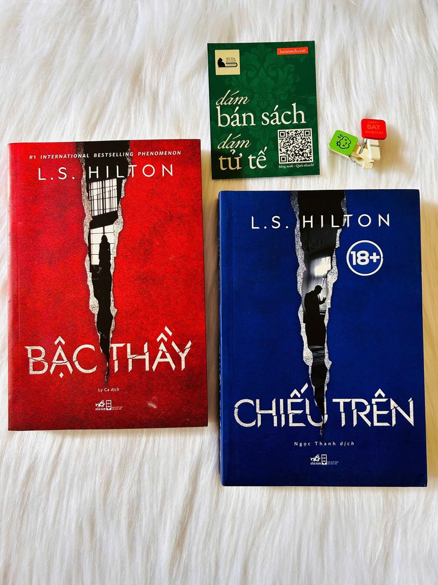  Bậc thầy và Chiếu trên - L.S.Hilton 
