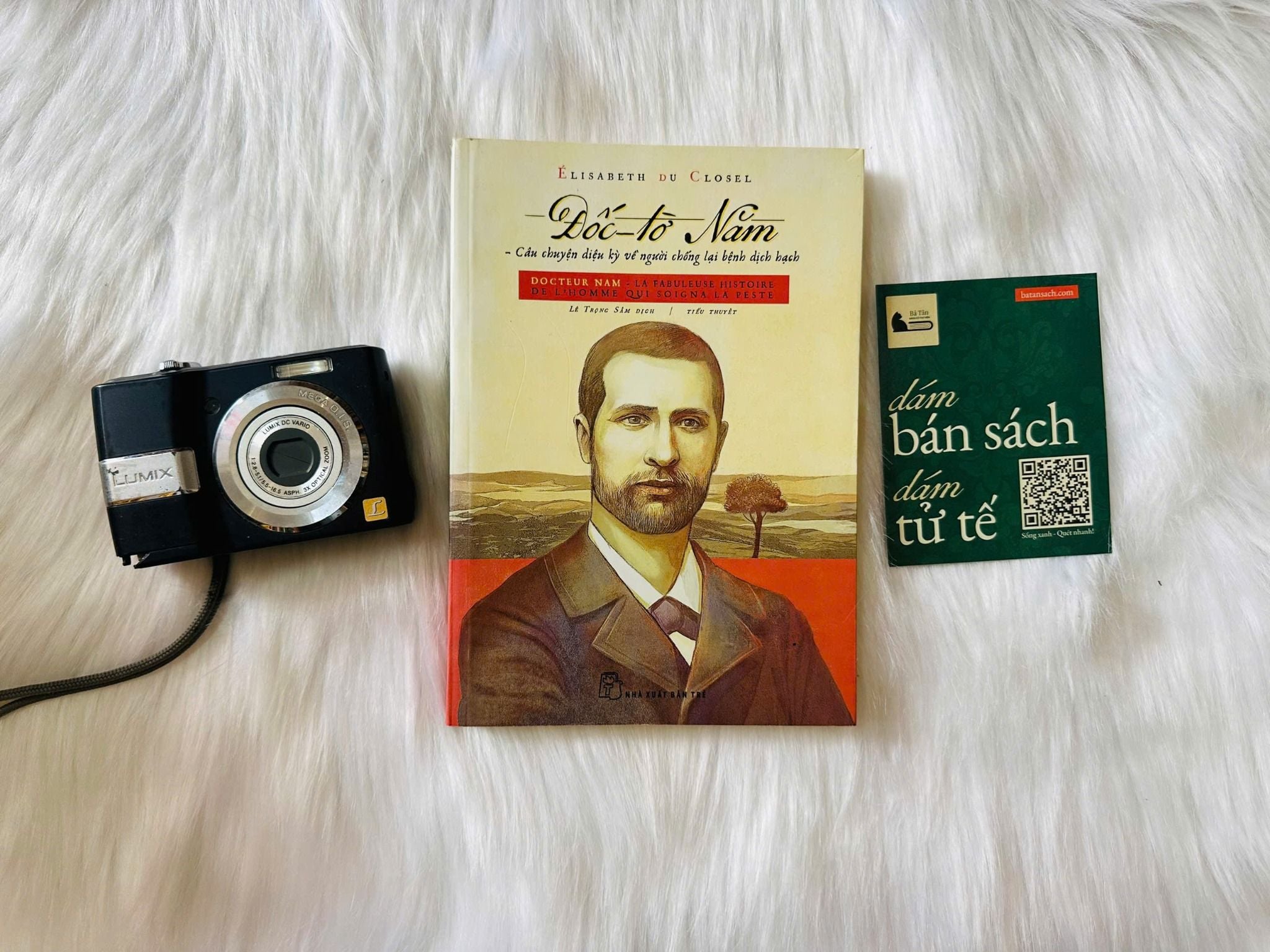  Đốc tờ năm - Élisabeth Du Closel 