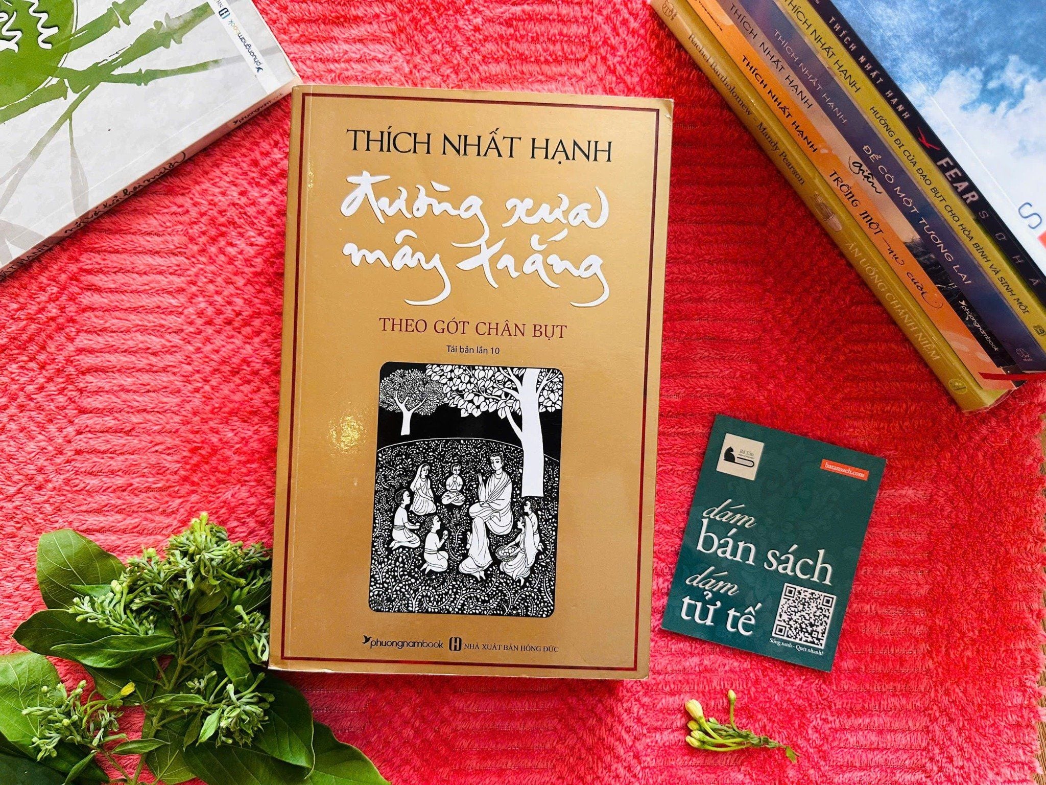  Đường xưa mây trắng - Thích Nhất Hạnh 