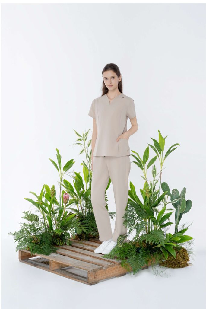 WA09 | ĐỒNG PHỤC WORKWEAR NỮ ÁO LUNA NOTCH TOP & STRAIGHT TECH PANTS