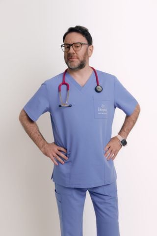MAT02 - THREE POCKET V-NECK UNIFORM TOP