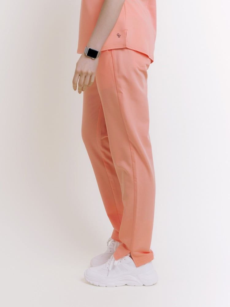 WAP09 - STRAIGHT TECH PANTS