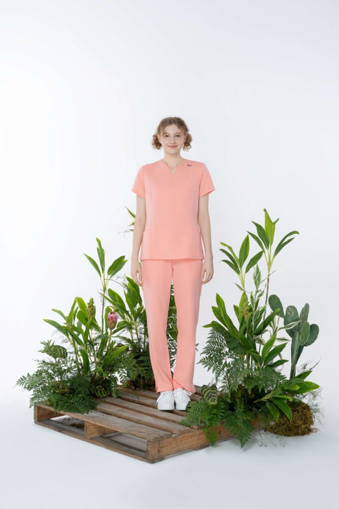 WA09 | ĐỒNG PHỤC WORKWEAR NỮ ÁO LUNA NOTCH TOP & STRAIGHT TECH PANTS