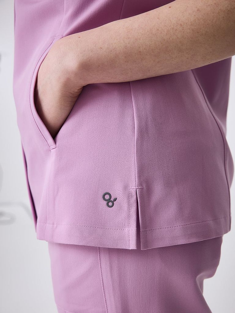 WAT05 - ZIP ROUND-NECK UNIFORM TOP