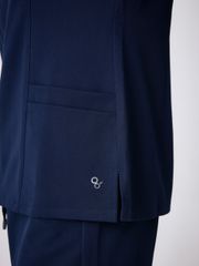 WAT08 - GRACE ZIP TOP