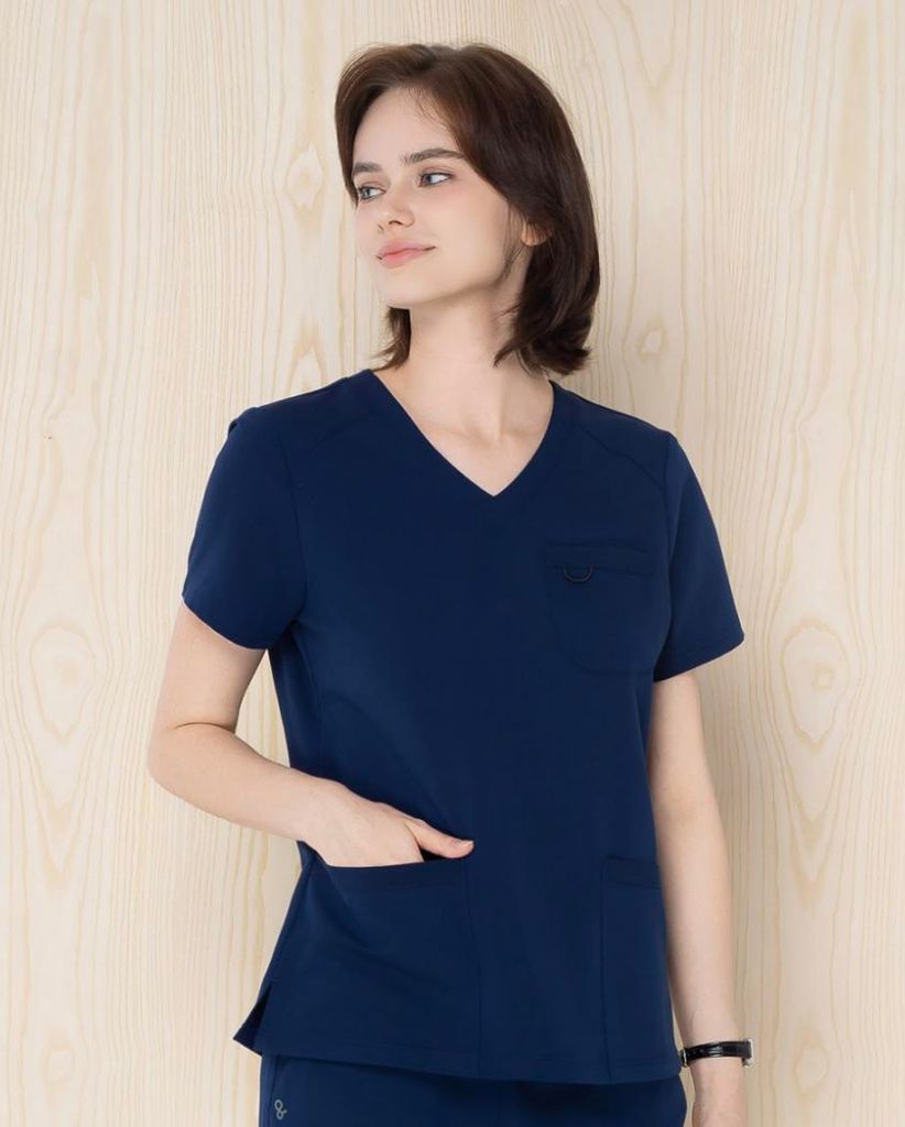 WAT10 - Áo Đồng Phục Nữ Core Pocket Top - Co giãn 4 chiều, Công nghệ kháng khuẩn, Thoải mái