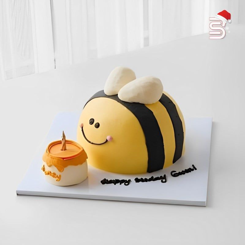  Bánh Sinh Nhật Ong Vàng Dễ Thương Cho Bé Yêu 
