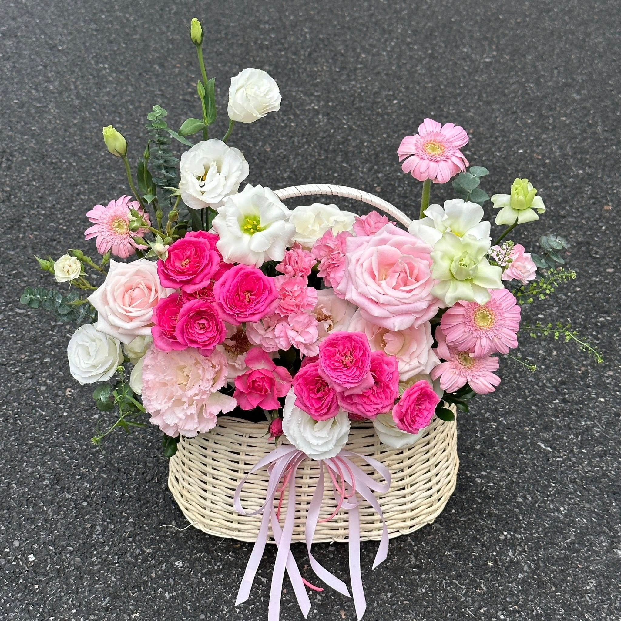  Giỏ hoa Sắc Hồng Ngọt Ngào 