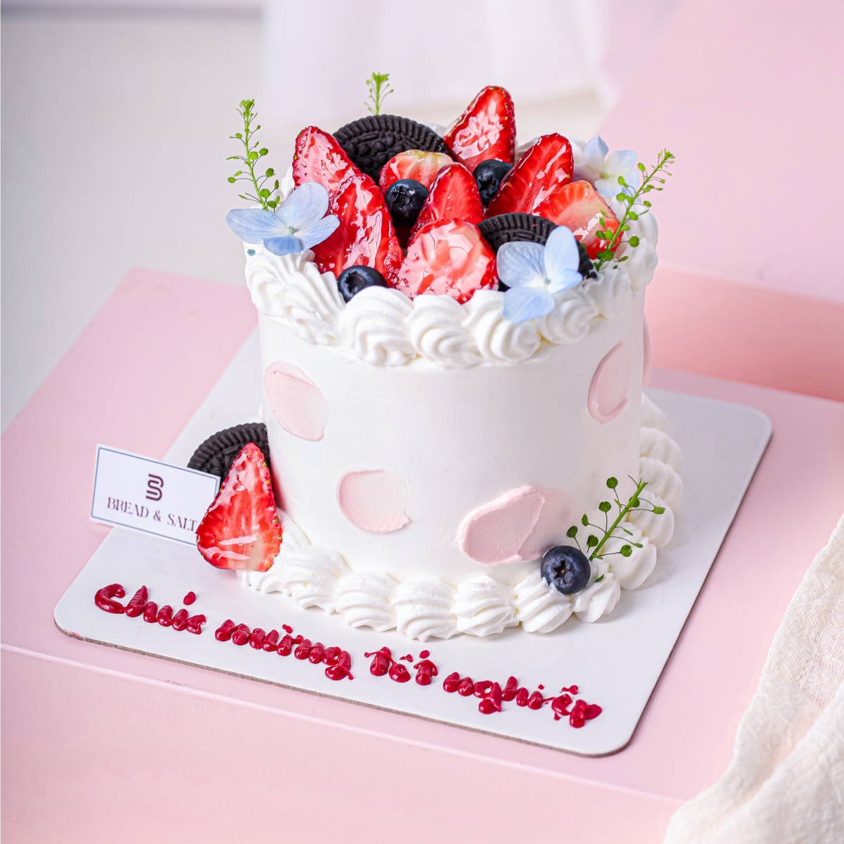  Bento Cake Dâu xinh 