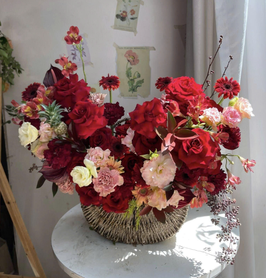  Giỏ Hoa Tone Đỏ Rực Rỡ Tặng Khai Trương 