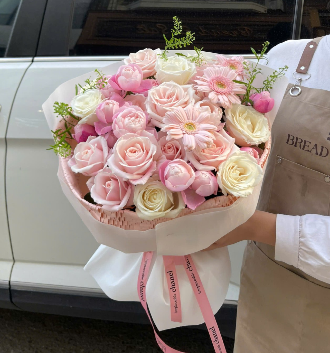  Bó Hoa Xinh Tone Hồng Mix Ngọt Xinh 