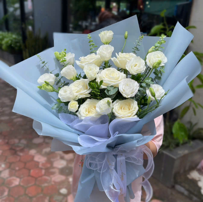  Bó Hoa Xinh Xanh Dương Thanh Cao 