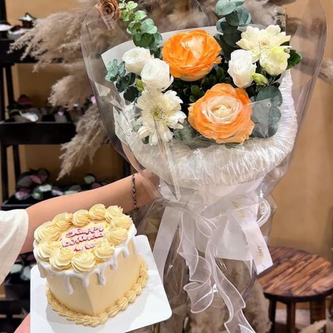  Set Bánh & Hoa Tone Cam 