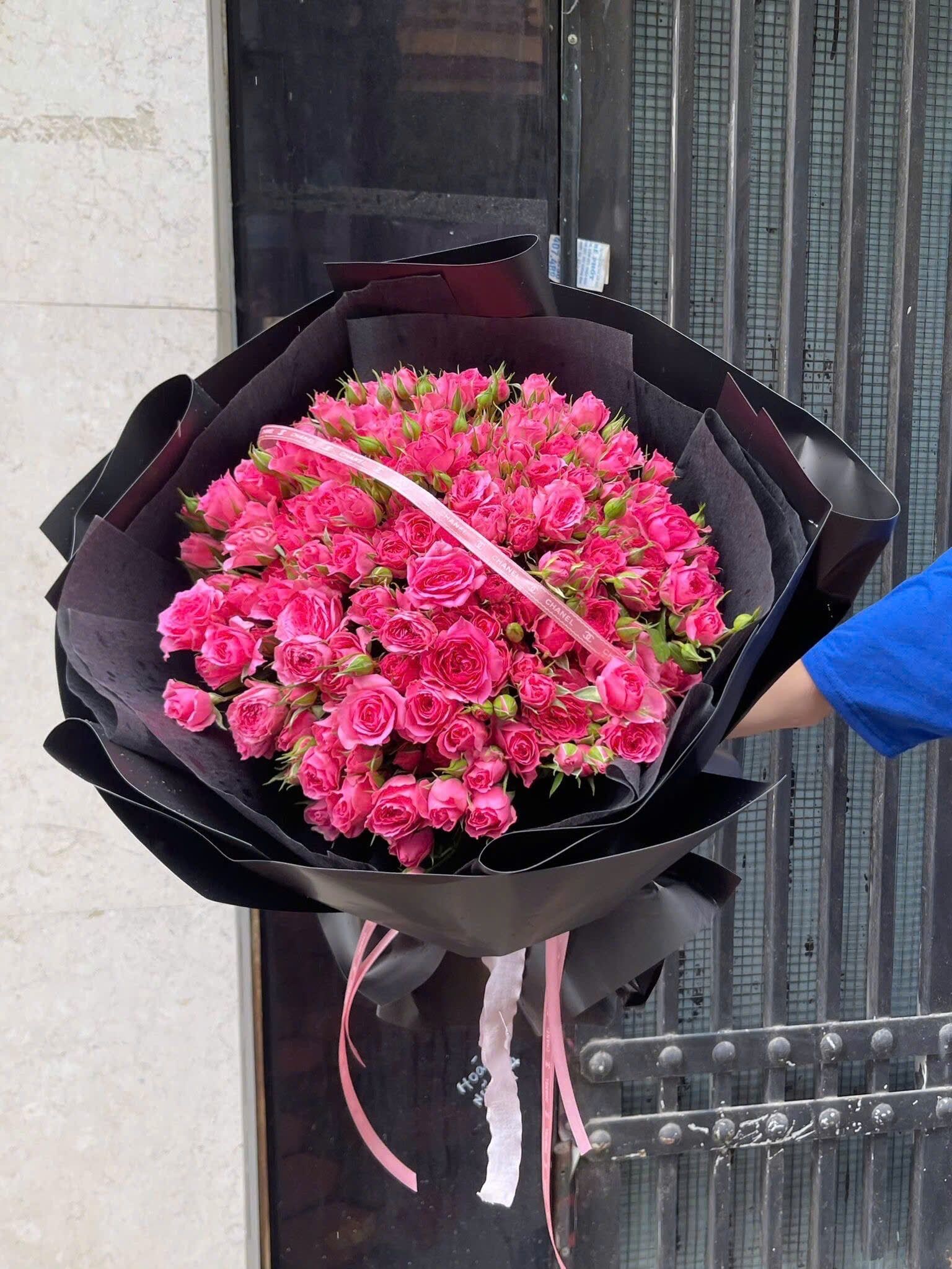  Bó Hoa Xinh Hồng Chùm Sophia 