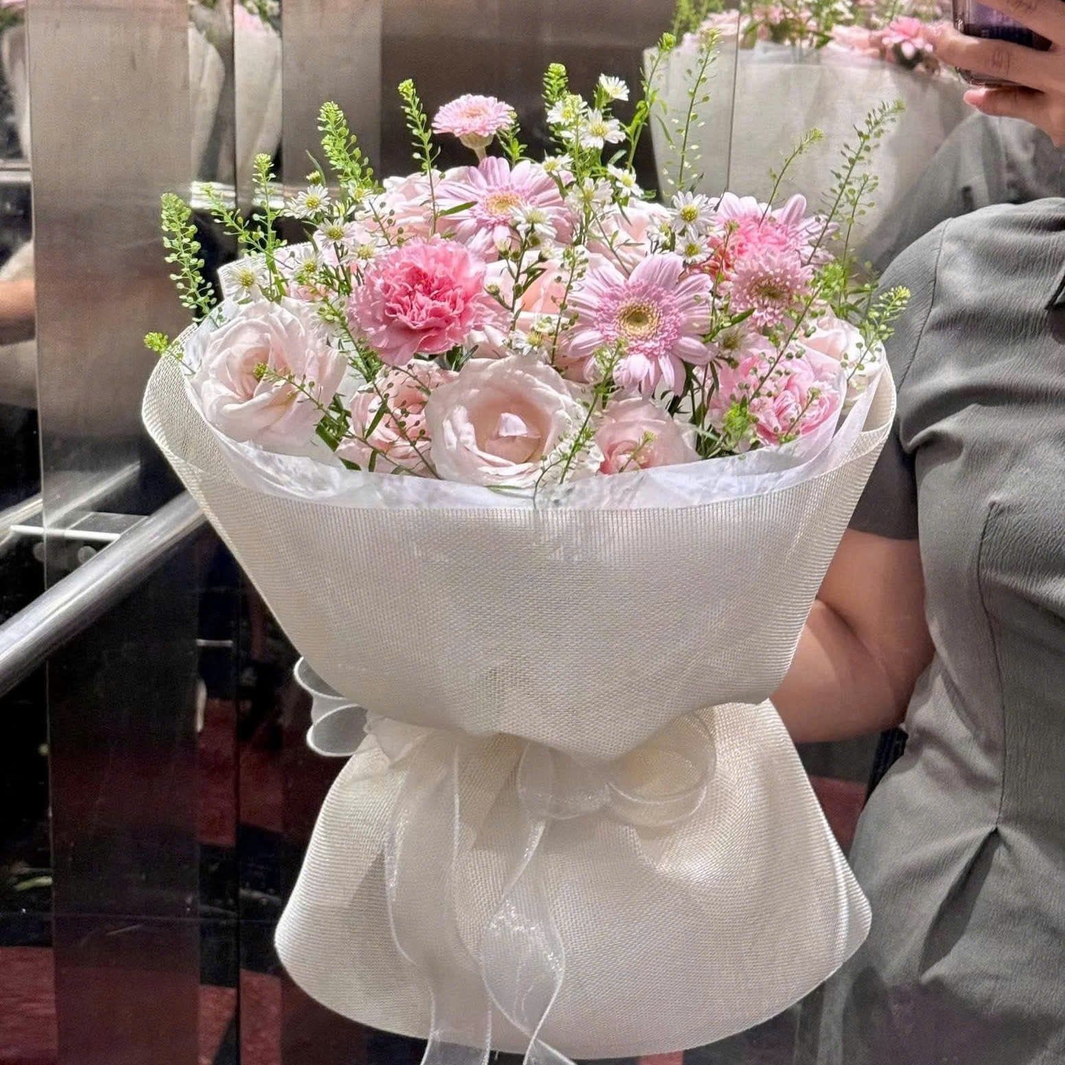  Bó Hoa Xinh Tone Hồng Pastel 