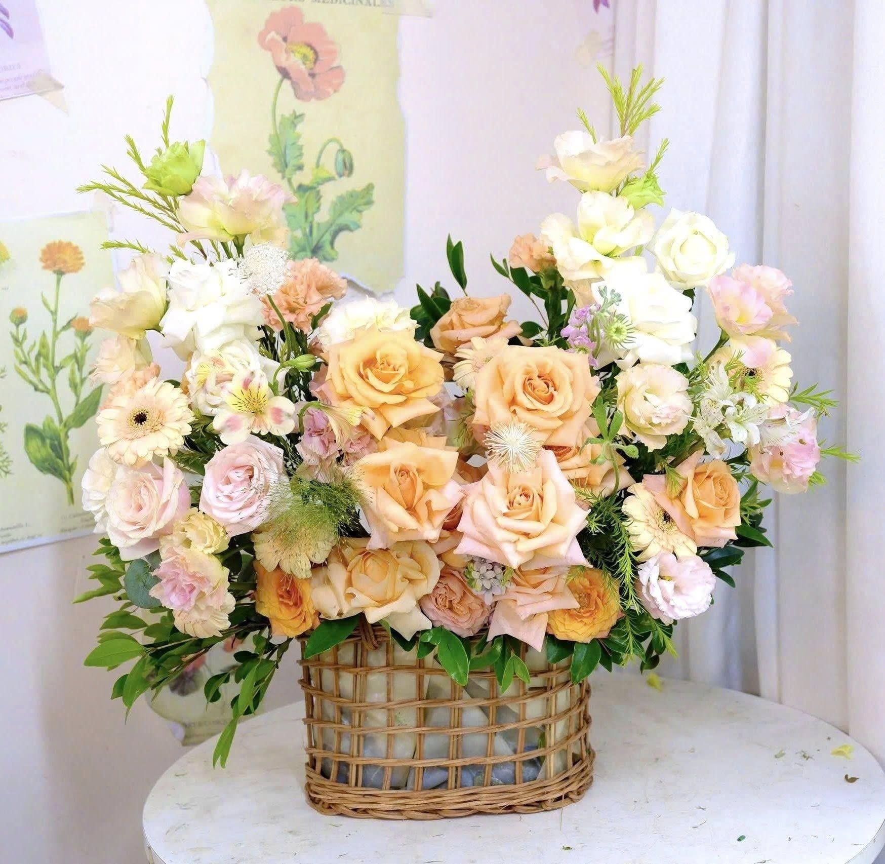  Giỏ Hoa Tone Cam Vàng Nắng Xinh 