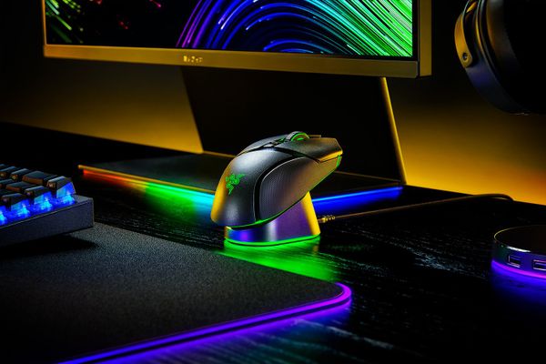 Đế sạc chuột Razer Mouse Dock Pro RZ81-01990100-B3M1