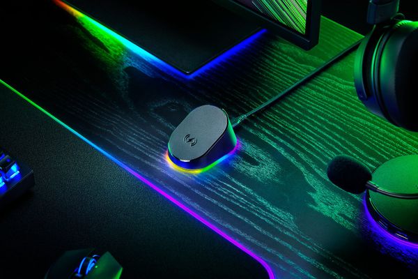 Đế sạc chuột Razer Mouse Dock Pro RZ81-01990100-B3M1
