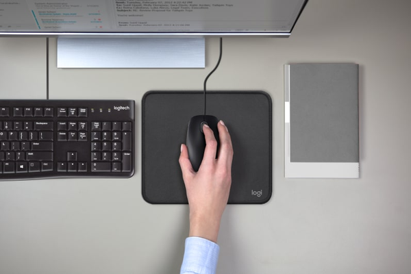 Chuột có dây Logitech B100 910-006605