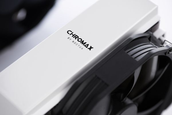 Noctua NA-HC6 Chromax White Heatsink Cover for NH-U14S