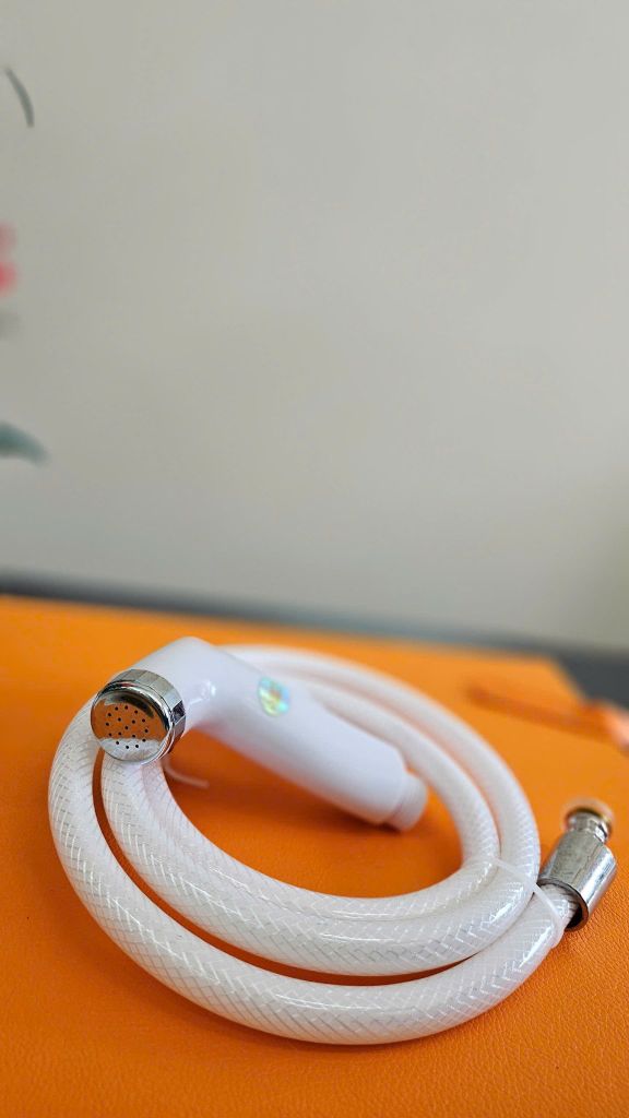 Vòi Xịt Vệ Sinh- X Trắng