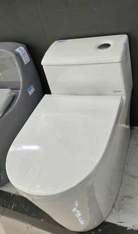 Bồn Cầu Liền Khối - Y124