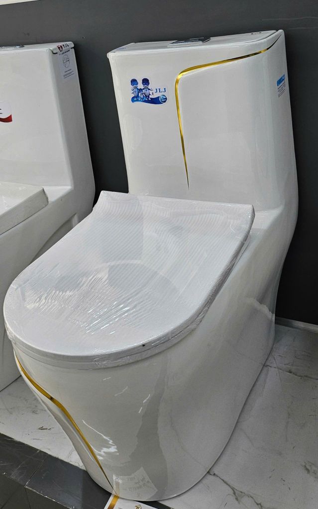 Bồn Cầu Liền Khối - T157TJ