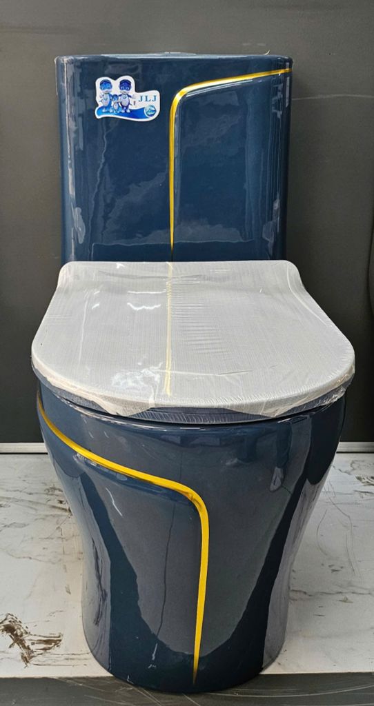 Bồn Cầu Liền Khối - T157BSL