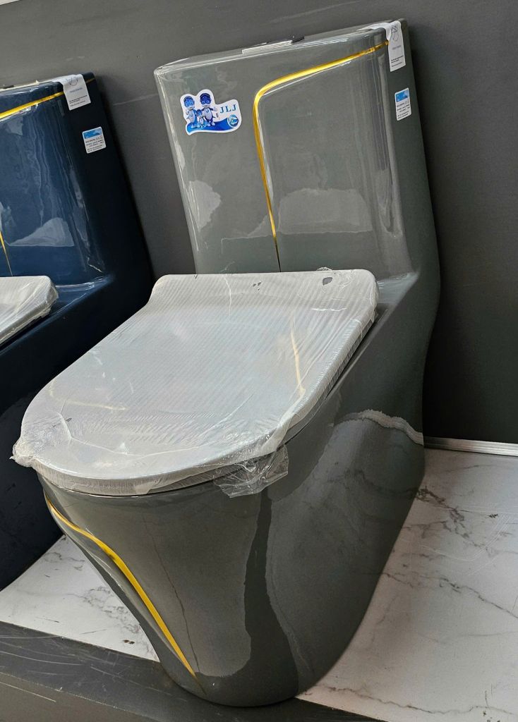 Bồn Cầu Liền Khối - T157QH